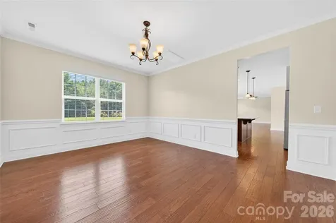 1008 Spring Rose Lane Matthews NC 28104