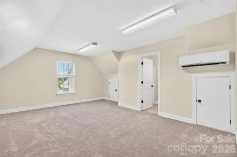 1008 Spring Rose Lane Matthews NC 28104