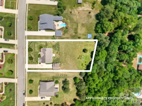 1008 Spring Rose Lane Matthews NC 28104