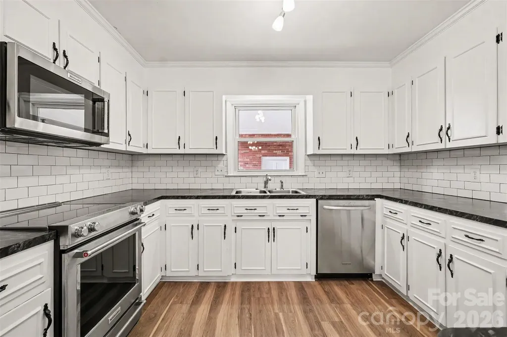 16924 Knoxwood Drive Huntersville NC 28078