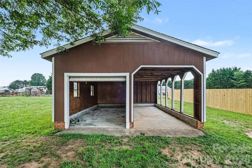 16924 Knoxwood Drive Huntersville NC 28078