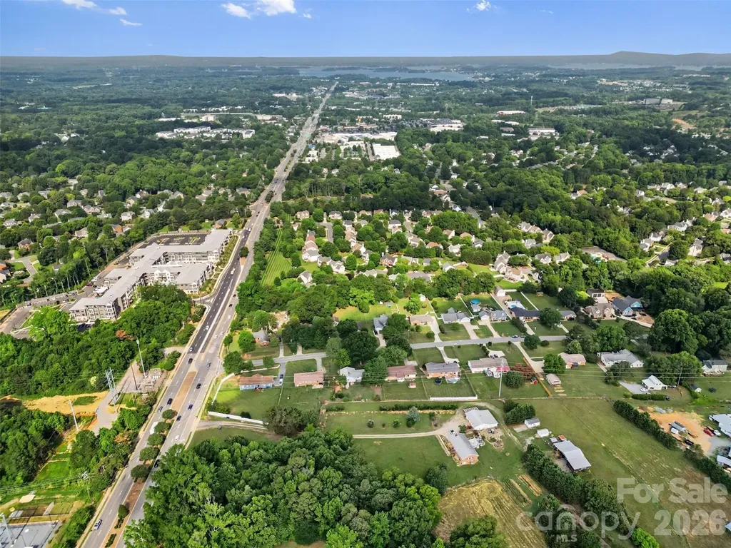 16924 Knoxwood Drive Huntersville NC 28078