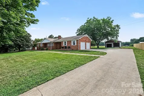 16924 Knoxwood Drive Huntersville NC 28078