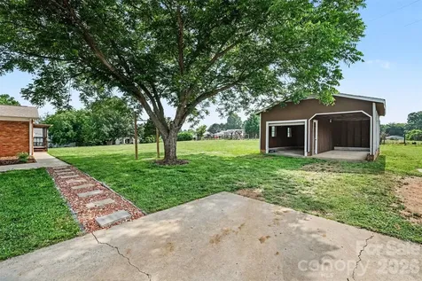 16924 Knoxwood Drive Huntersville NC 28078