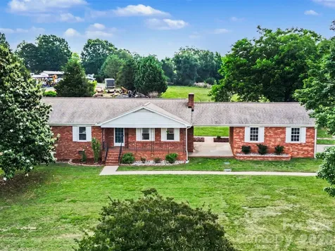 16924 Knoxwood Drive Huntersville NC 28078