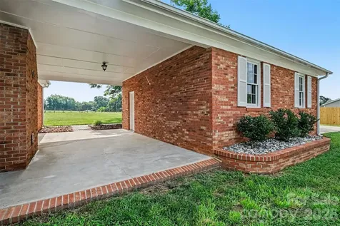 16924 Knoxwood Drive Huntersville NC 28078