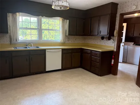 5500 Saddlewood Lane Mint Hill NC 28227