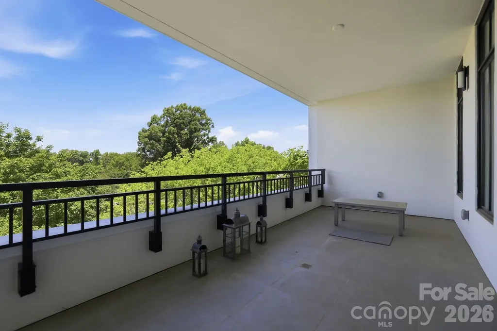 130 Cherokee Road Charlotte NC 28207