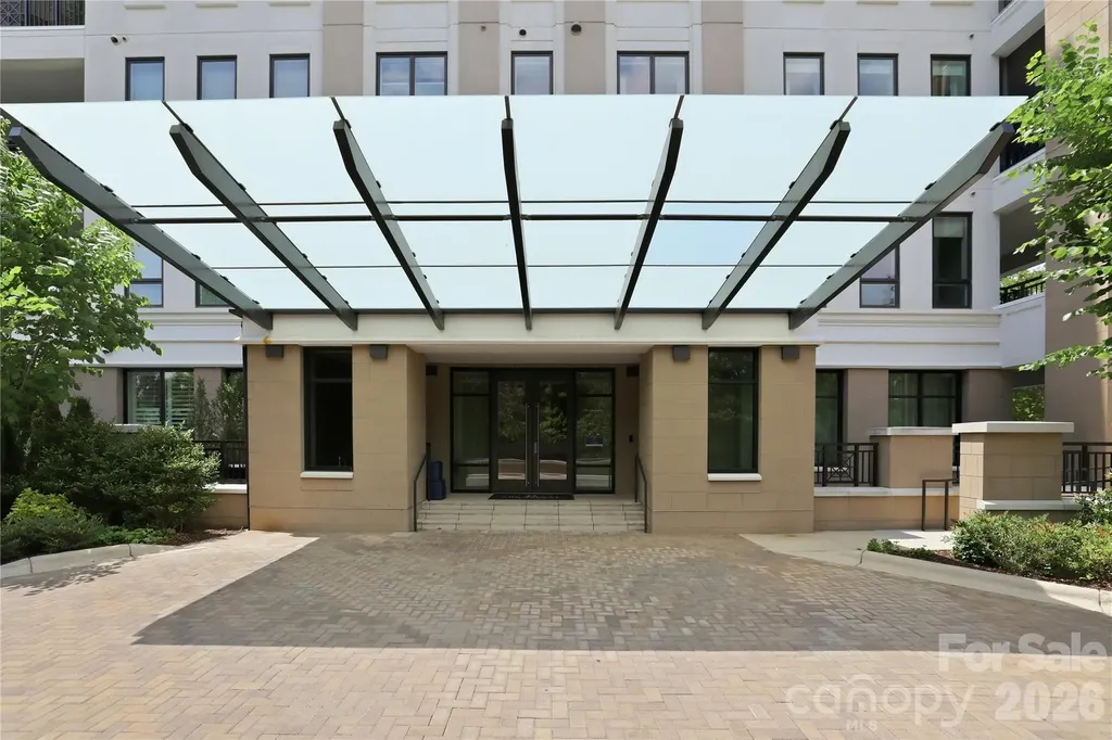 130 Cherokee Road Charlotte NC 28207