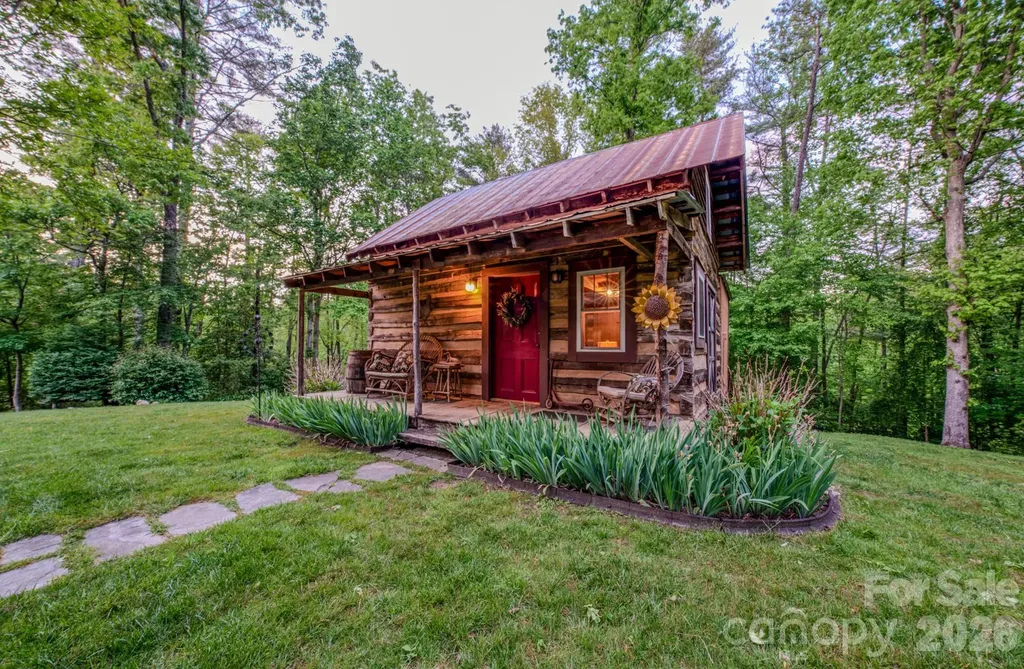 75 Old Gap Creek Road Fairview NC 28730