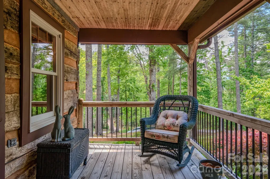 75 Old Gap Creek Road Fairview NC 28730