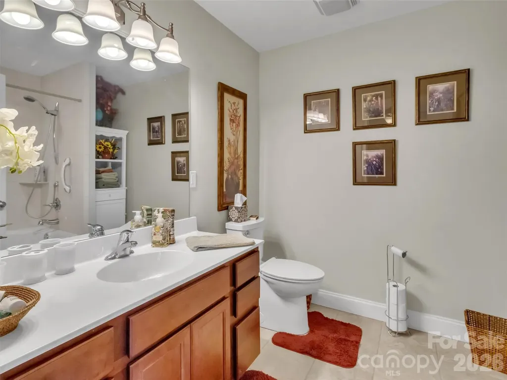 49 Kenai Trail Waynesville NC 28786