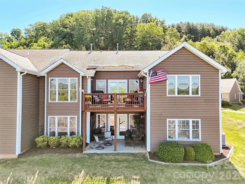 49 Kenai Trail Waynesville NC 28786