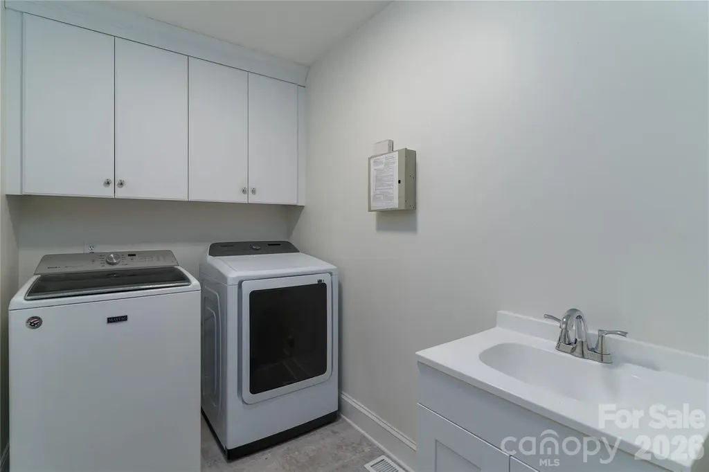 21121 Blakely Shores Drive Cornelius NC 28031
