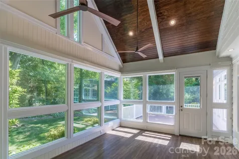 21121 Blakely Shores Drive Cornelius NC 28031