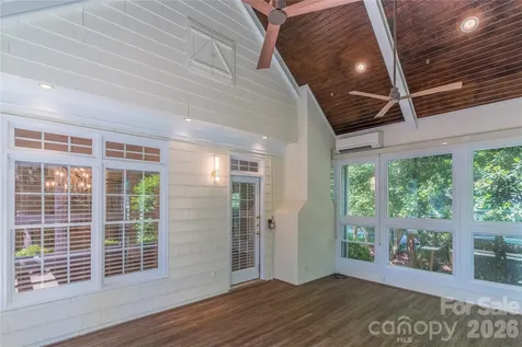 21121 Blakely Shores Drive Cornelius NC 28031
