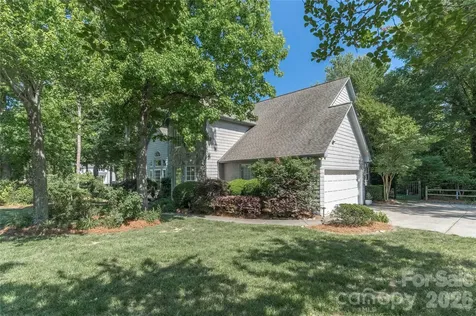 21121 Blakely Shores Drive Cornelius NC 28031