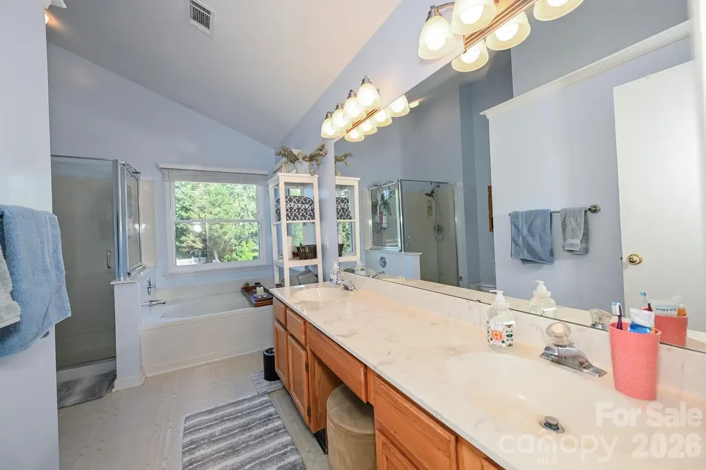 9101 Castlebay Drive Charlotte NC 28277