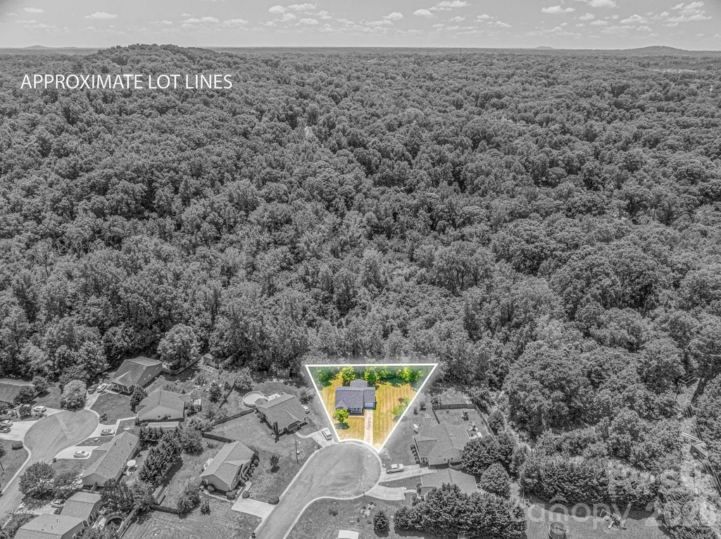 7212 Pinfeather Circle Cramerton NC 28032