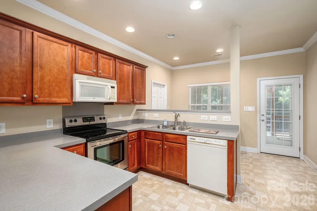 7212 Pinfeather Circle Cramerton NC 28032