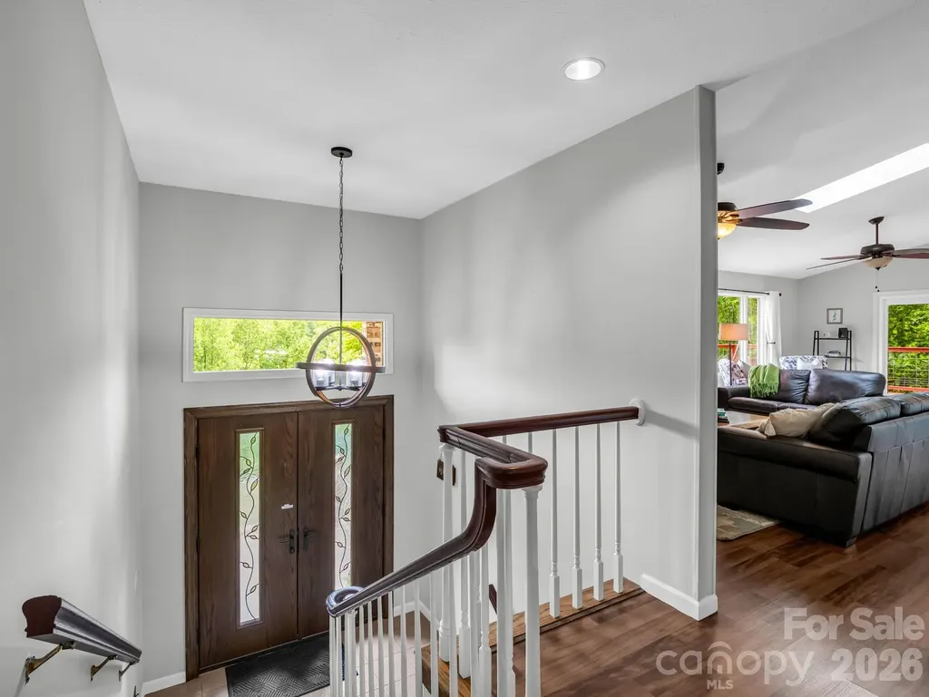 656 Cashiers Valley Road Brevard NC 28712