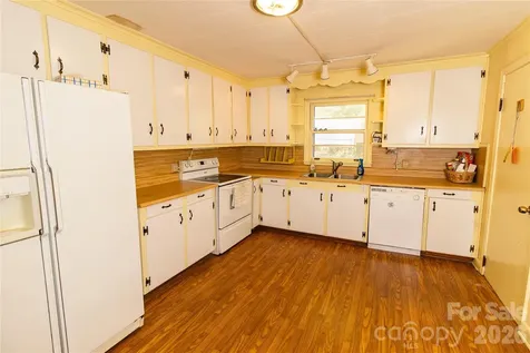 609 Wilcox Avenue Gaffney SC 29341