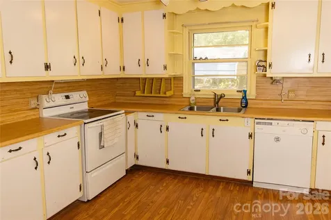 609 Wilcox Avenue Gaffney SC 29341