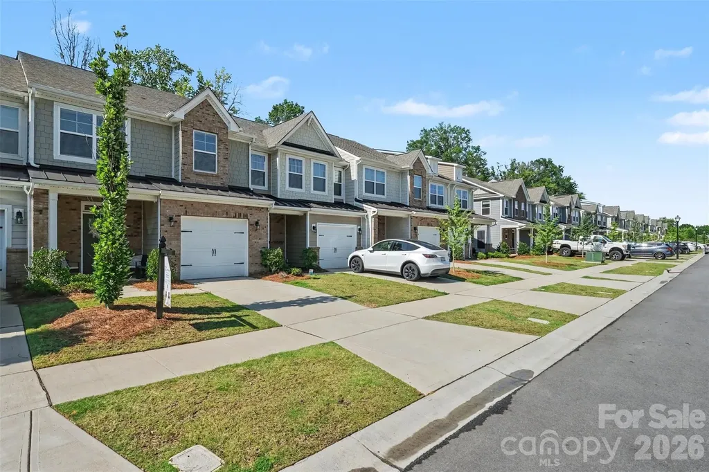 2202 Bexar Trail Matthews NC 28105