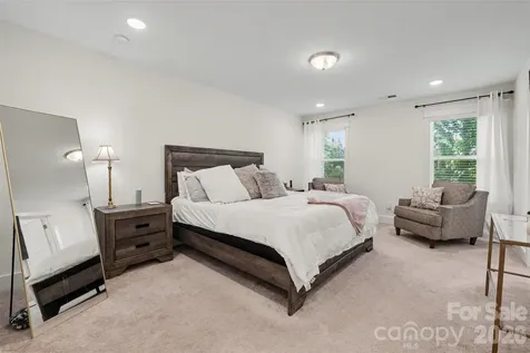 2202 Bexar Trail Matthews NC 28105