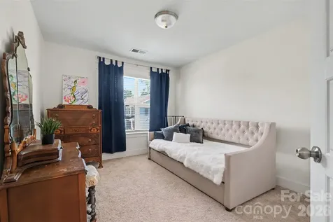 2202 Bexar Trail Matthews NC 28105