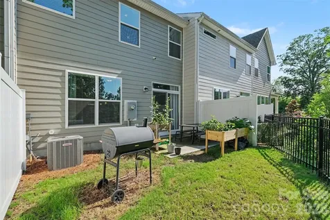 2202 Bexar Trail Matthews NC 28105