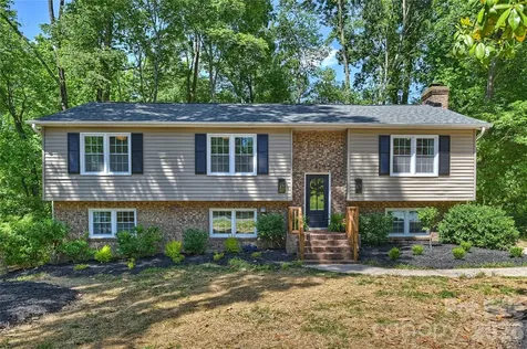 7420 Castlebar Road Charlotte NC 28270