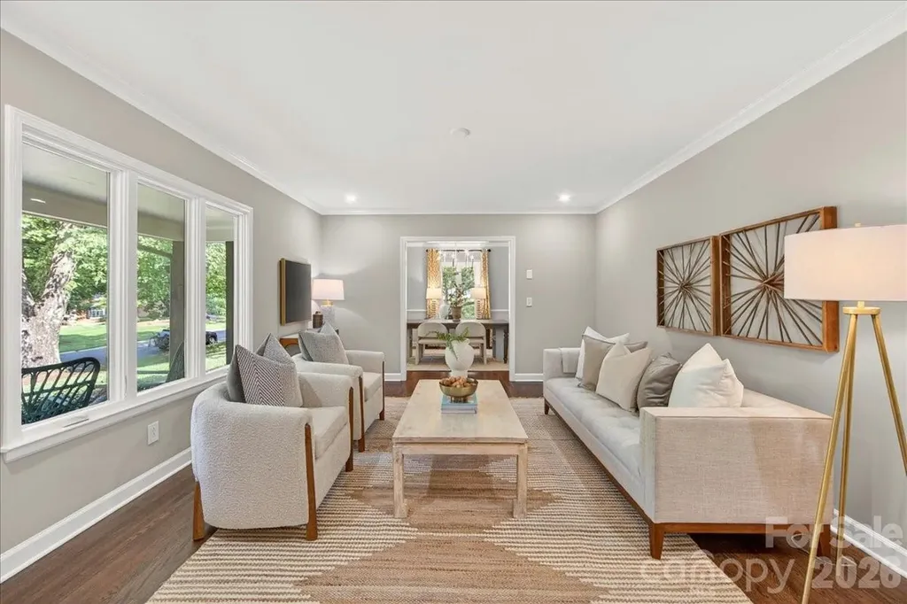 1128 Court Drive Charlotte NC 28211
