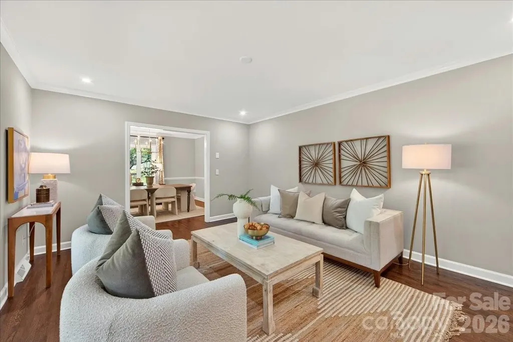 1128 Court Drive Charlotte NC 28211
