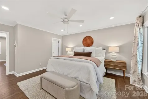 1128 Court Drive Charlotte NC 28211