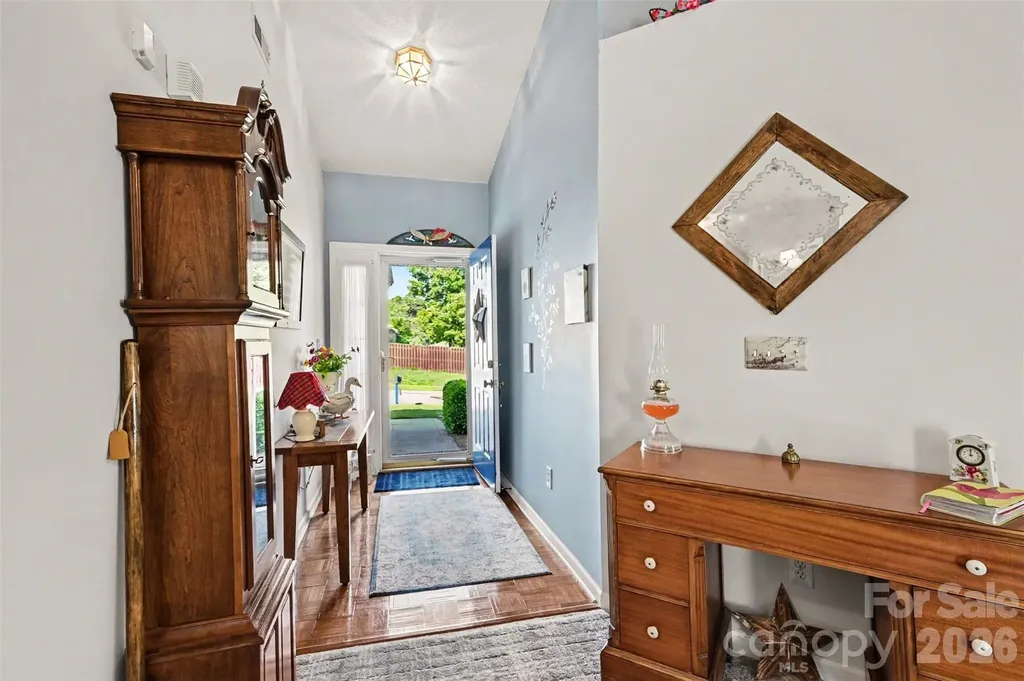 12323 Poplar Forest Drive Charlotte NC 28278