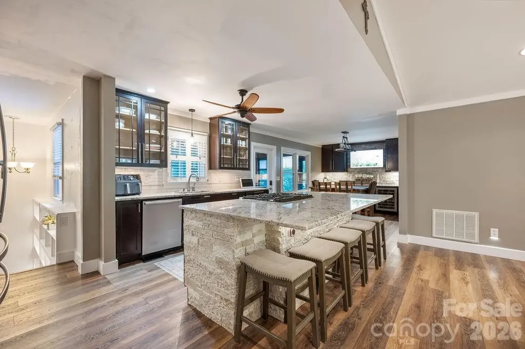 8038 Ritter Drive Charlotte NC 28270