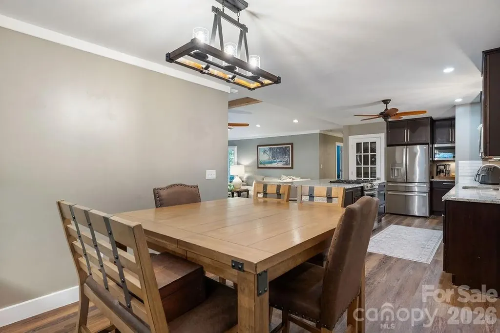 8038 Ritter Drive Charlotte NC 28270