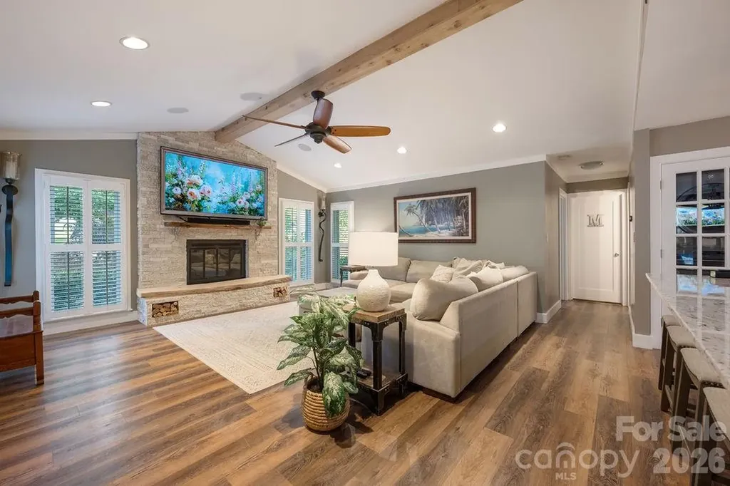 8038 Ritter Drive Charlotte NC 28270