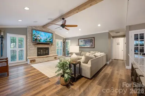 8038 Ritter Drive Charlotte NC 28270