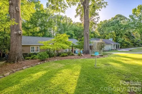 8038 Ritter Drive Charlotte NC 28270