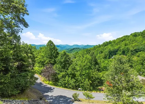 737 Traditions Way Mars Hill NC 28754