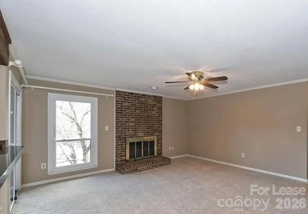 7345 Winery Lane Charlotte NC 28227