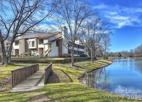 7345 Winery Lane Charlotte NC 28227