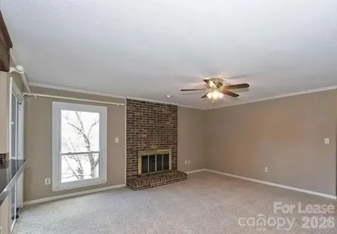 7345 Winery Lane Charlotte NC 28227