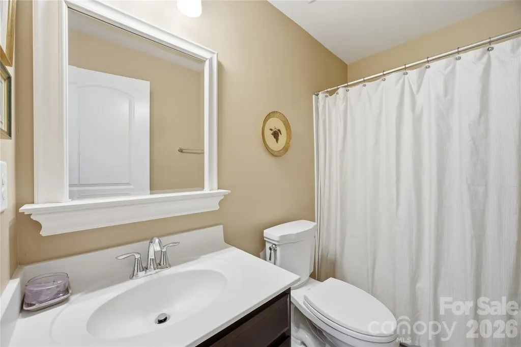 8113 Cornhill Avenue Charlotte NC 28277