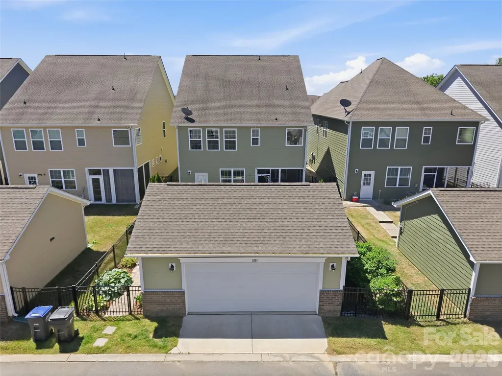 8113 Cornhill Avenue Charlotte NC 28277