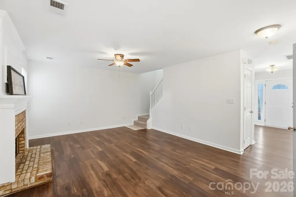 8805 Red Tail Court Charlotte NC 28269