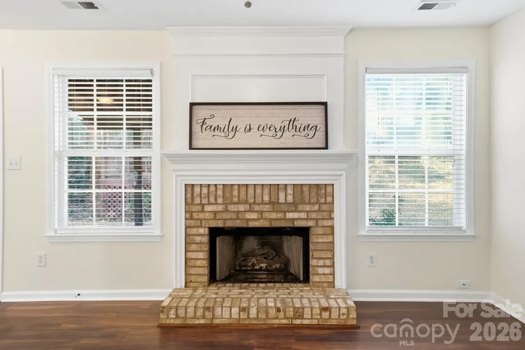 8805 Red Tail Court Charlotte NC 28269