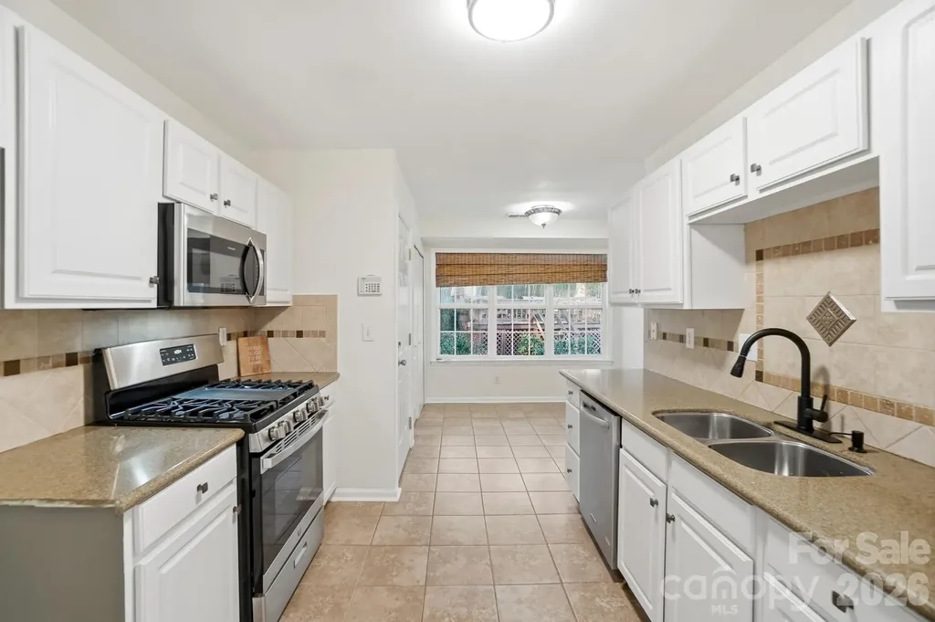 8805 Red Tail Court Charlotte NC 28269